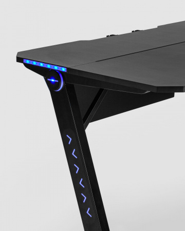 Стол геймерский TopChairs Space LED черный Стол геймерский TopChairs Space LED черный